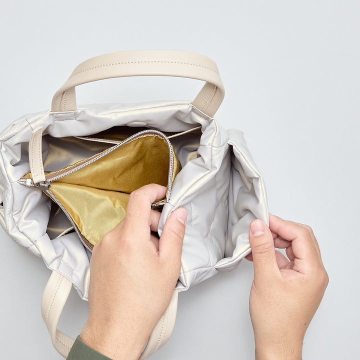 Parrot パロット あおり型手さげバッグ – VIA DOAN（ヴィア ドアン）