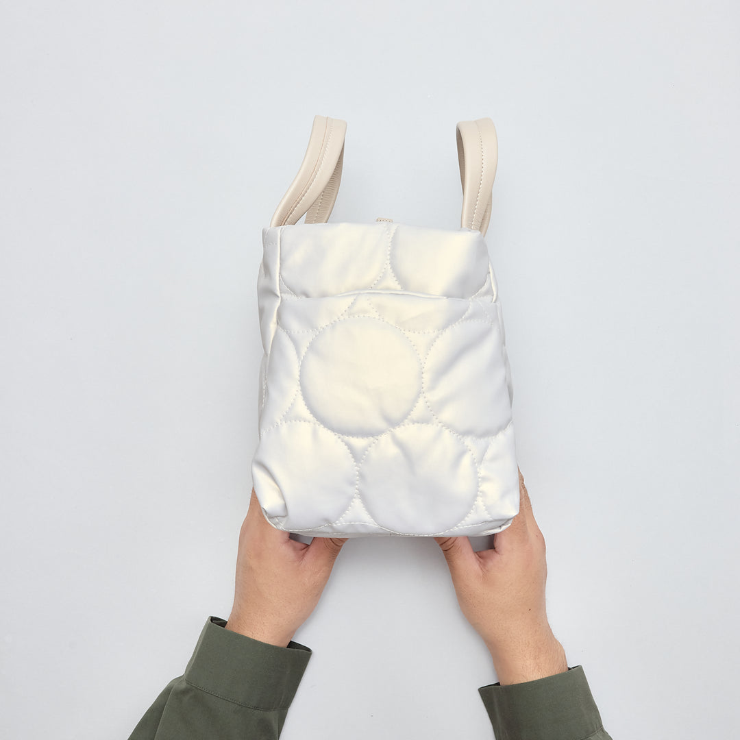 【あこたん】ヴィア ドアン Parrot ドットキルティング バッグ あこたん様専用】ヴィア ドアン Parrot ドットキルティング