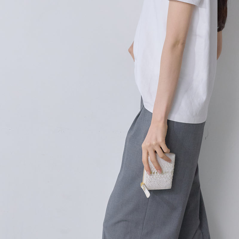 Doree ドーレ BOX小銭入れ付きL字ファスナー型短財布
