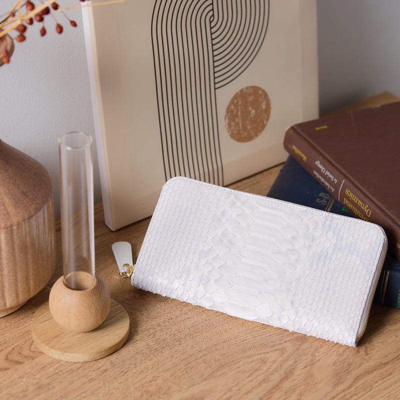 Bran python ブランパイソン ラウンドファスナー型長財布