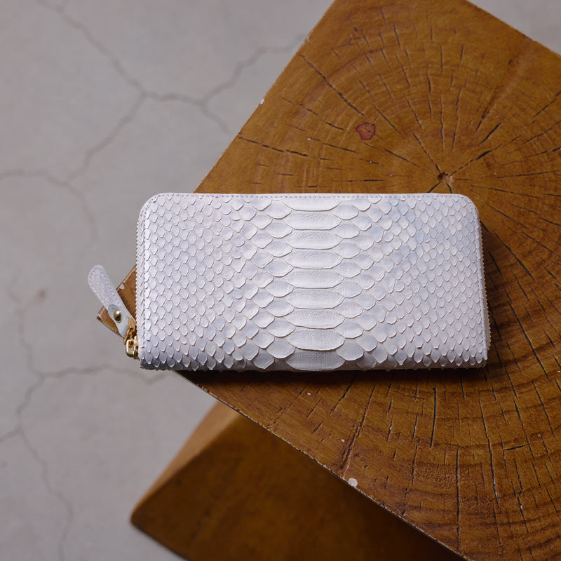 Bran python ブランパイソン ラウンドファスナー型長財布