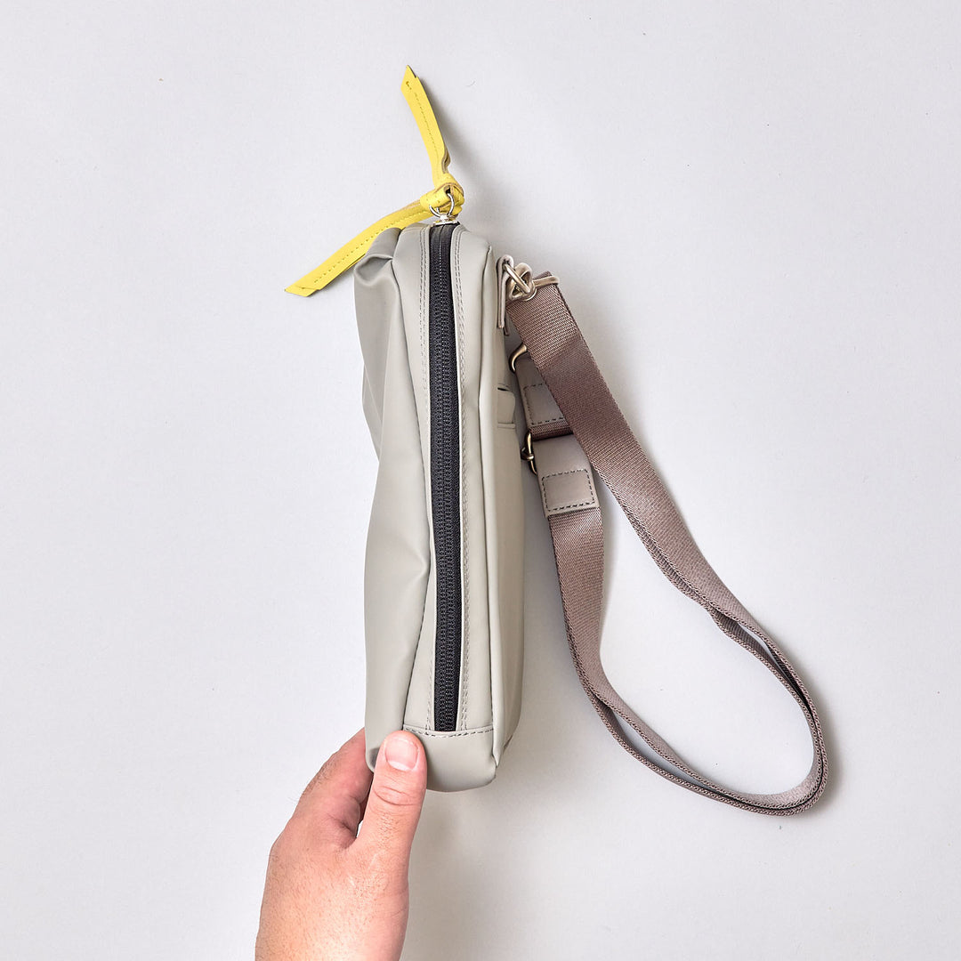 シンプル大人な縦長ミニショルダーバッグ Pincer パンセ – VIA