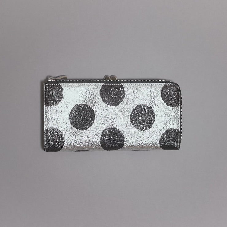 未使用　VIA DOAN Roco ドット柄 L字ファスナー 長財布 シルバー VIA DOANのRoco ドット柄 L字ファスナー がま口 長財布 | 送料